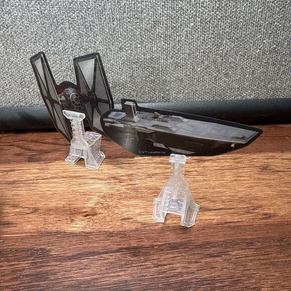 2015 Hot Wheels Star Wars Blast Attack Resistance X-Wing Fighter - Picture 6 of 6